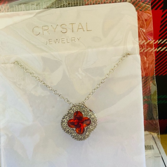 Lucky Charm Necklace 🍀 - Picture 3 of 3